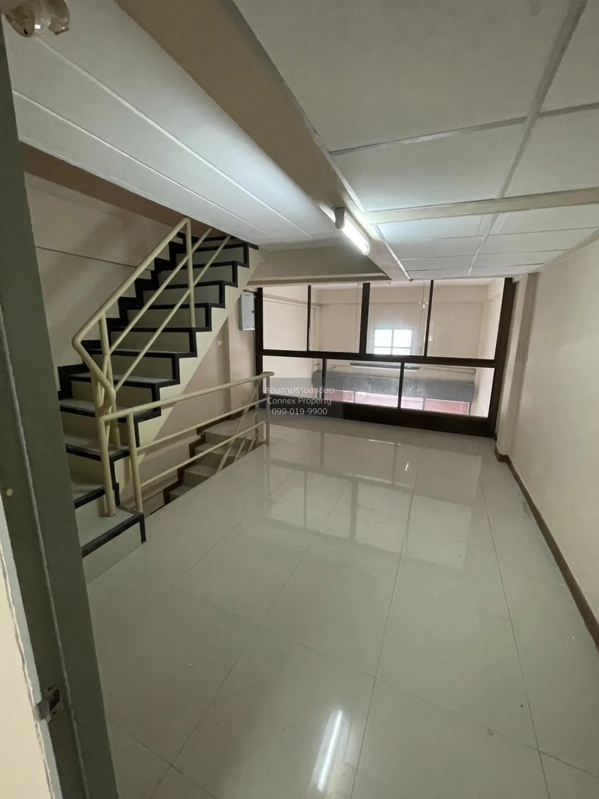 ขายทาวน์เฮ้าส์/ทาวน์โฮม  บ้านรุ่งกิจวิลล่า 9 ARL-ลาดกระบัง คลองสา