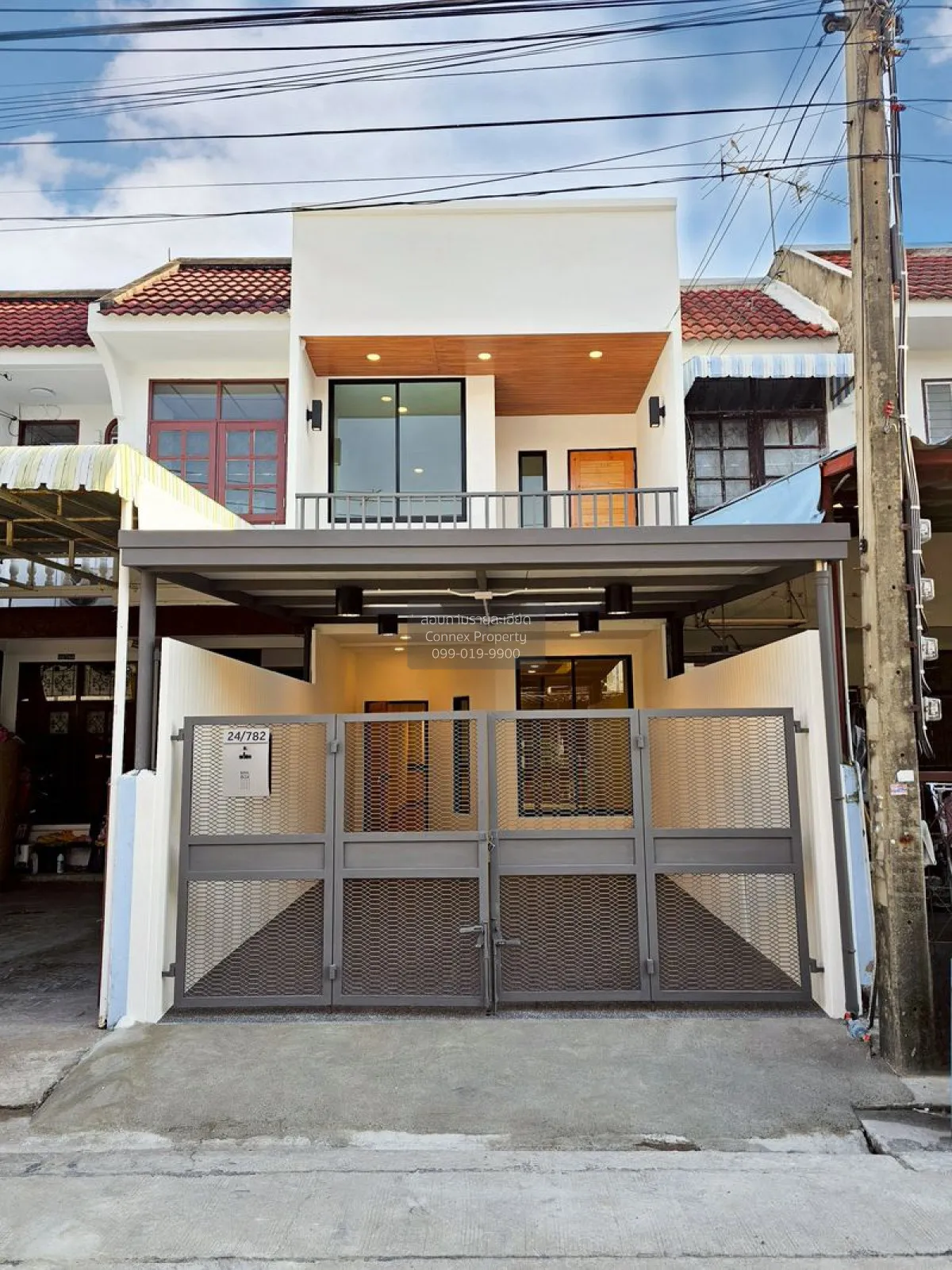 For Sale Townhouse/Townhome  , Yoocharoen Vibhavadi , newly renov 1