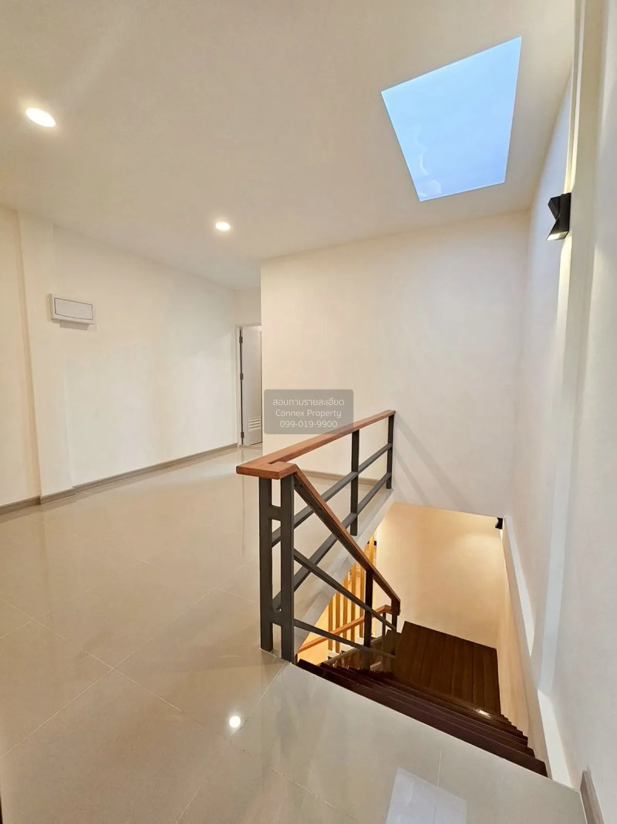 For Sale Townhouse/Townhome  , Yoocharoen Vibhavadi , newly renov