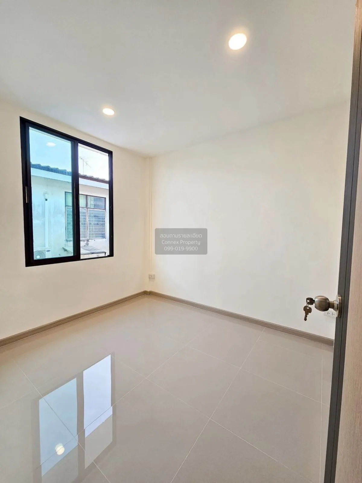 For Sale Townhouse/Townhome  , Yoocharoen Vibhavadi , newly renov