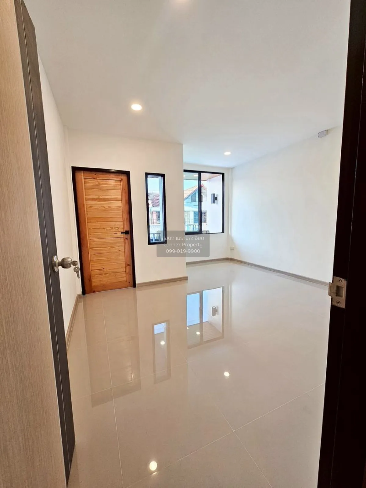 For Sale Townhouse/Townhome  , Yoocharoen Vibhavadi , newly renov