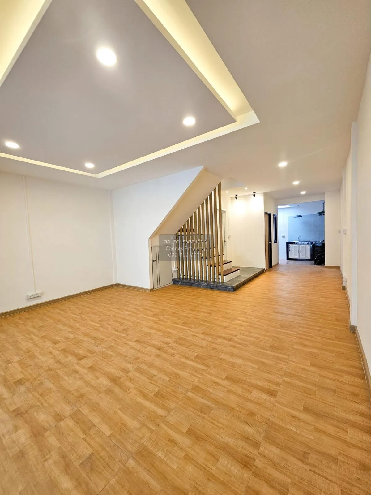 For Sale Townhouse/Townhome  , Yoocharoen Vibhavadi , newly renov 4