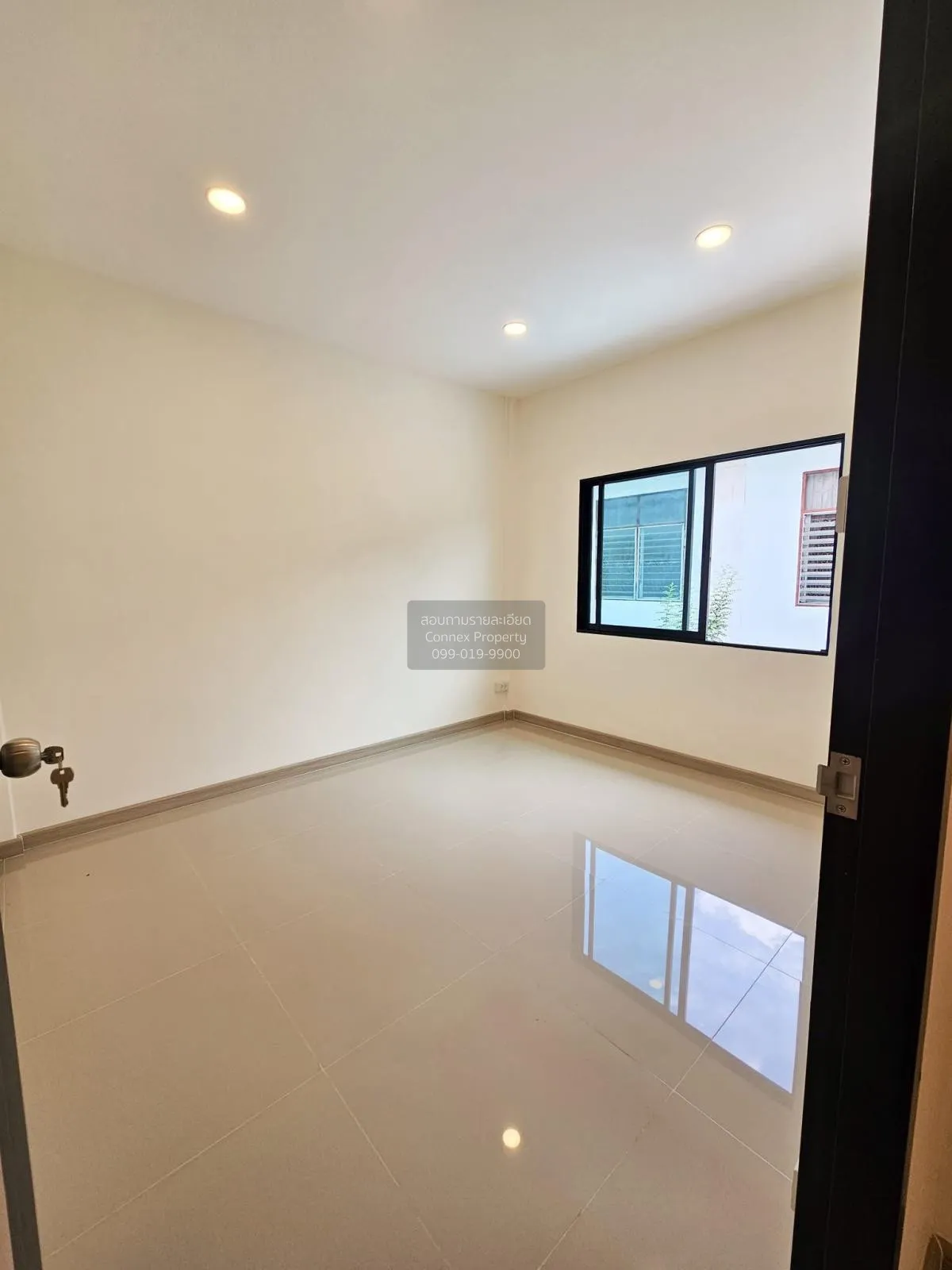 For Sale Townhouse/Townhome  , Yoocharoen Vibhavadi , newly renov