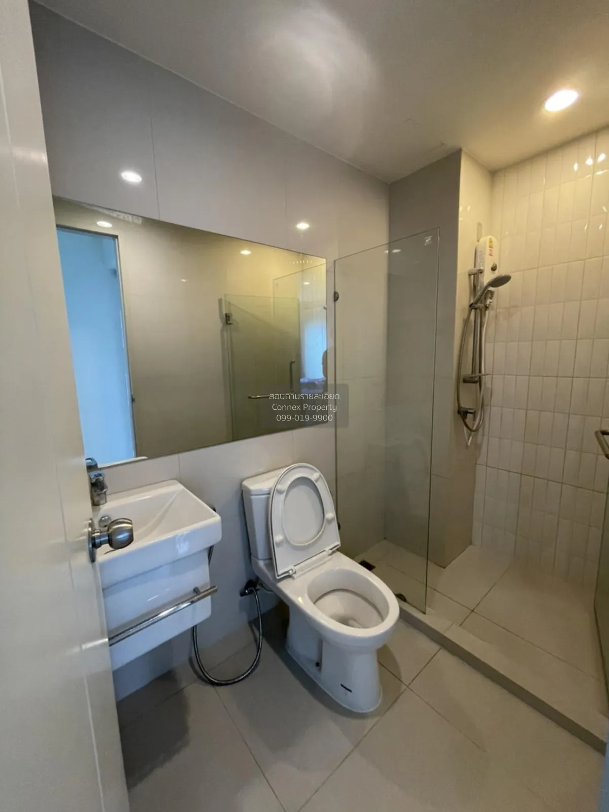 เช่าคอนโด  ไลฟ์ อโศก MRT-เพชรบุรี บางกะปิ เขต ห้วยขวาง กรุงเทพ CX