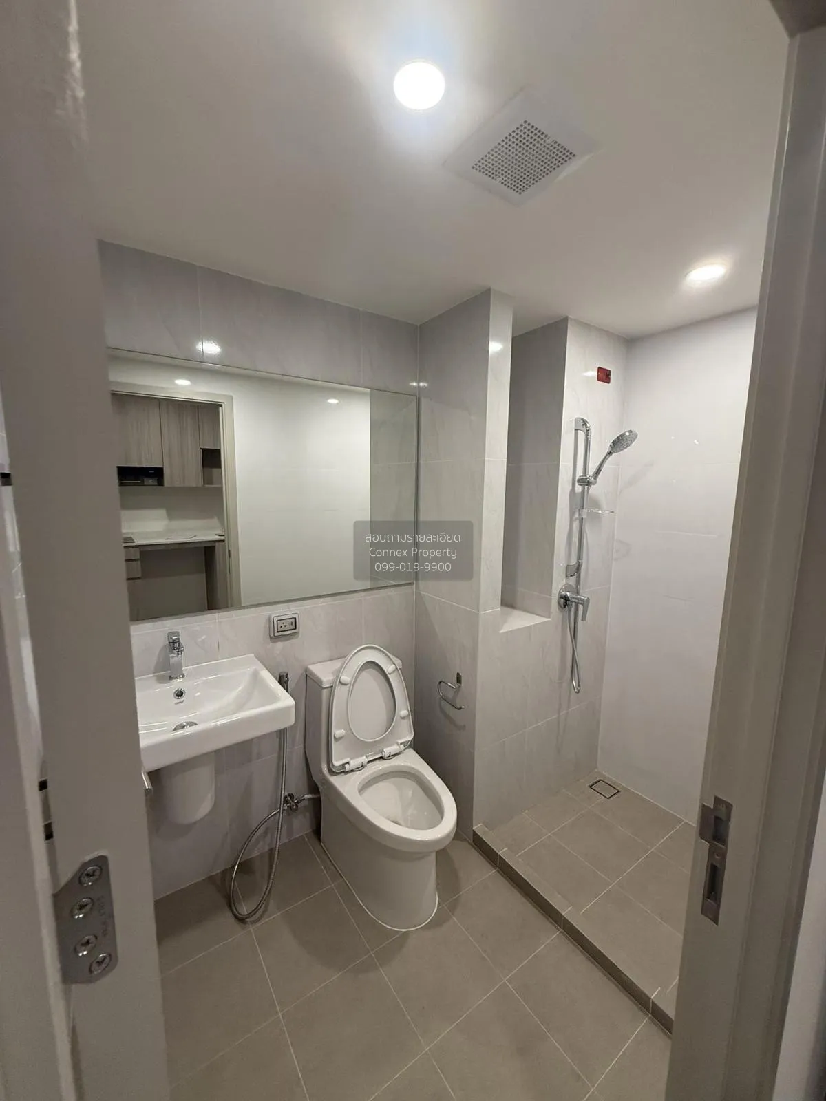 เช่าคอนโด  ออริจิ้น เพลย์ ศรีอุดม สเตชั่น บางนาเหนือ เขต บางนา กร