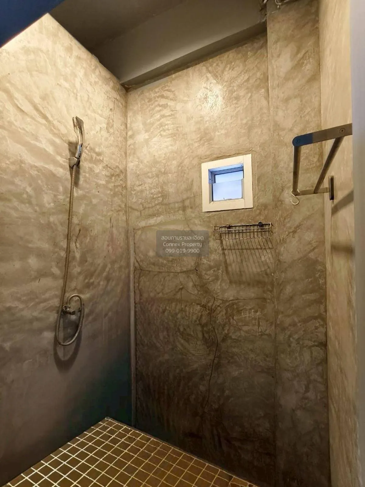 For Rent 4-storey townhouse usable area 300 sqm Silom Bang Rak Ba