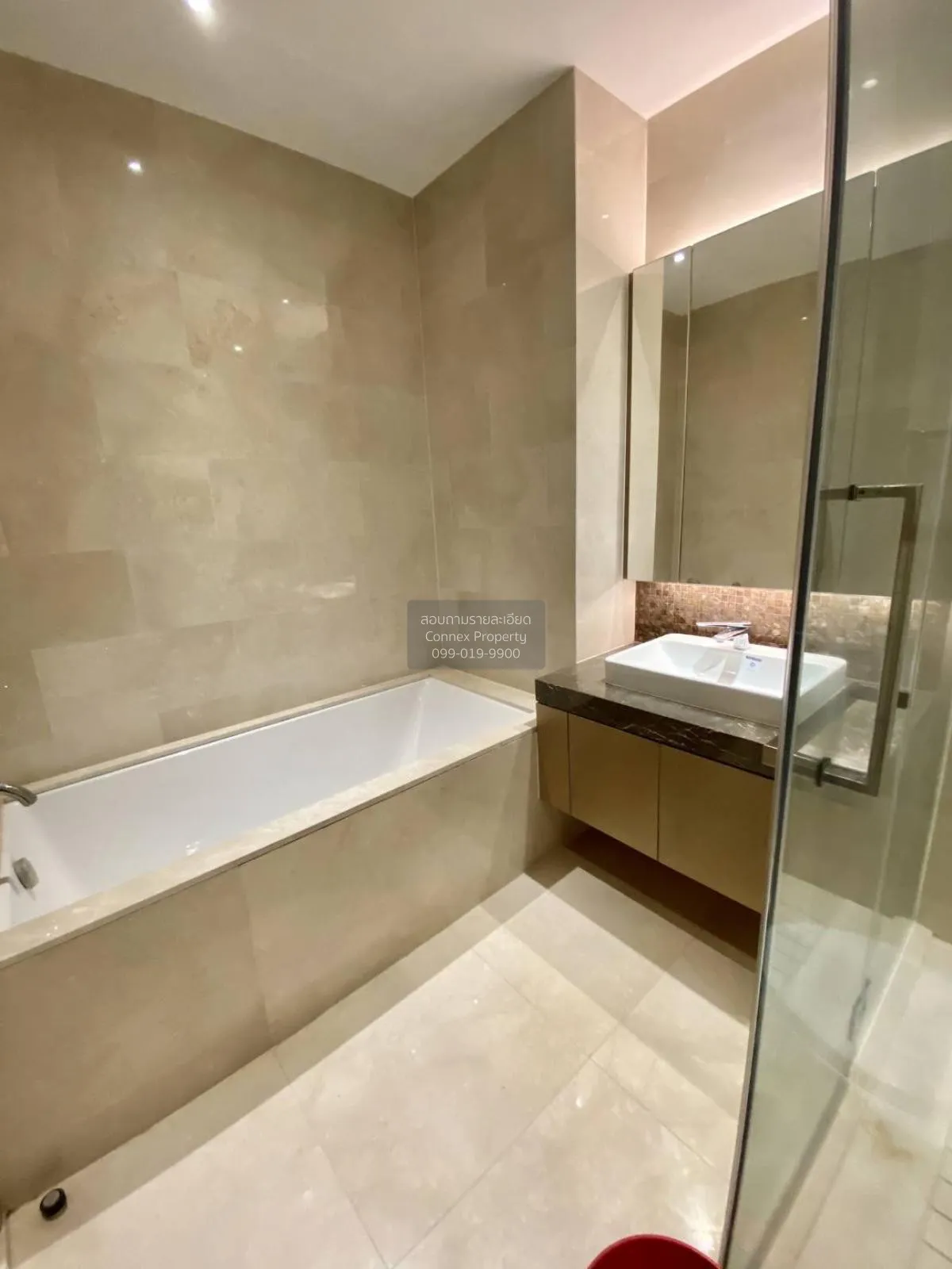 For Rent Condo , Magnolias Ratchadamri Boulevard , BTS-Ratchadamr