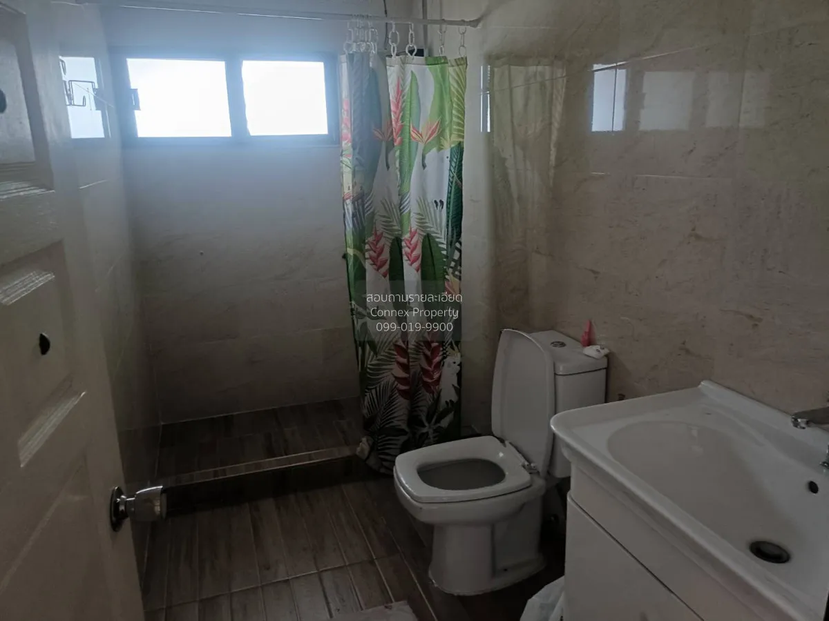 For Sale Condo , Premier Place Rama 9 , high floor , corner unit 