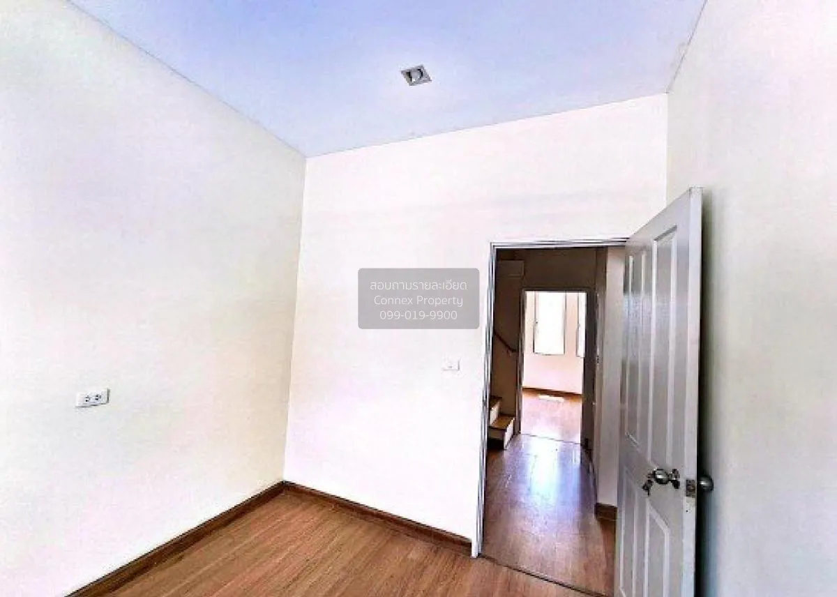 For Sale Townhouse/Townhome  , Golden Town Ayutthaya , Ban Krot ,