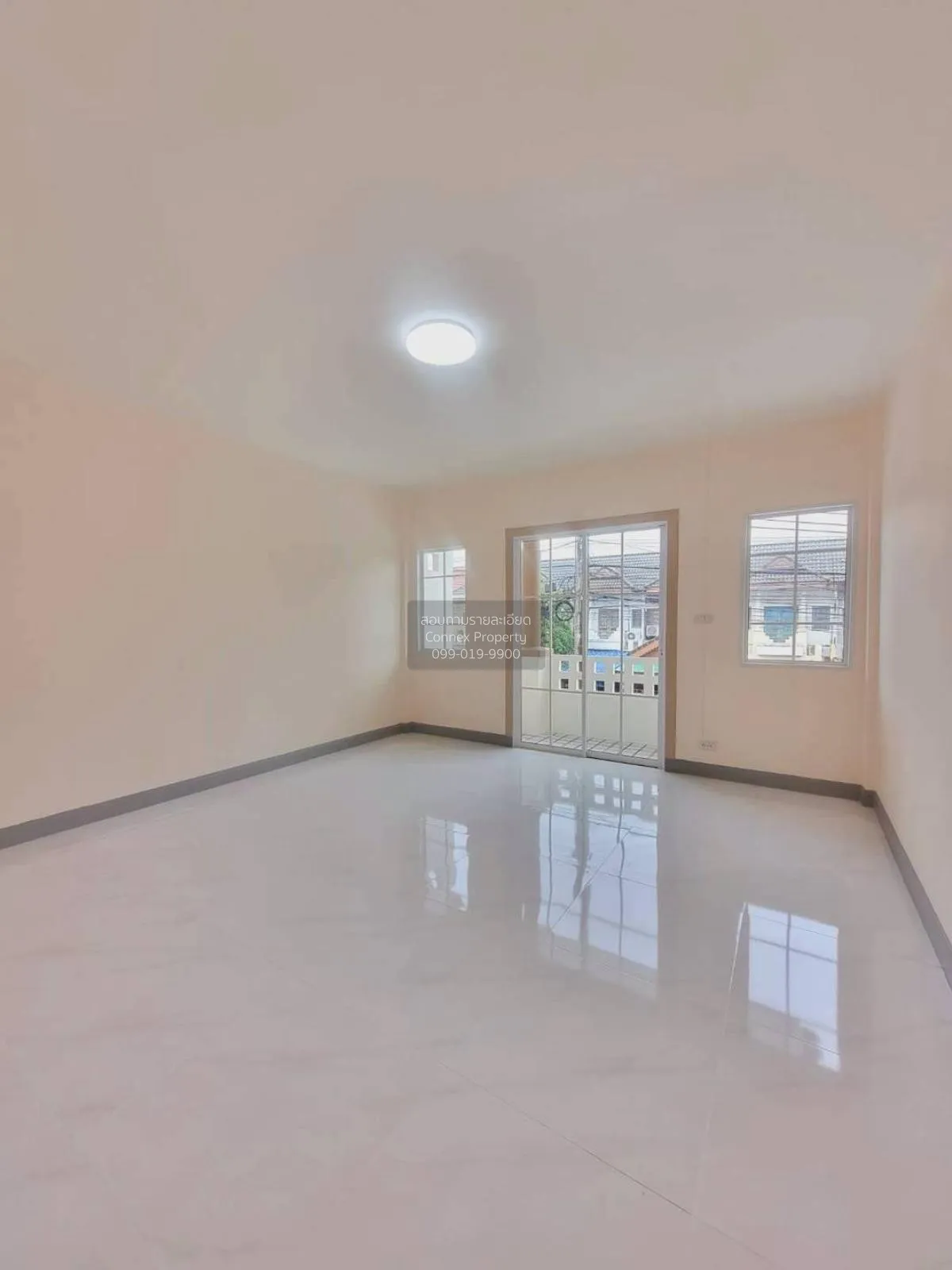 ขายทาวน์เฮ้าส์/ทาวน์โฮม  ดิเอมเมอรัลด์ พาร์ค 3 รีโนเวทใหม่ บางพลั