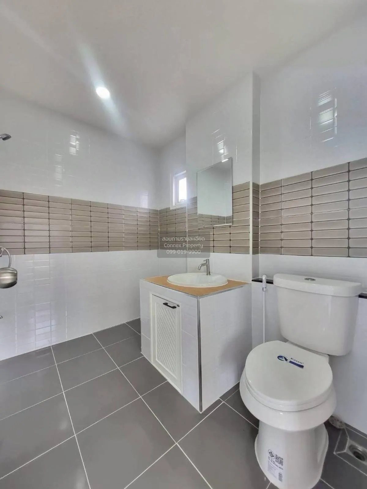 ขายทาวน์เฮ้าส์/ทาวน์โฮม  บ้านปิยวรารมย์ 1 รีโนเวทใหม่ บางบัวทอง บ