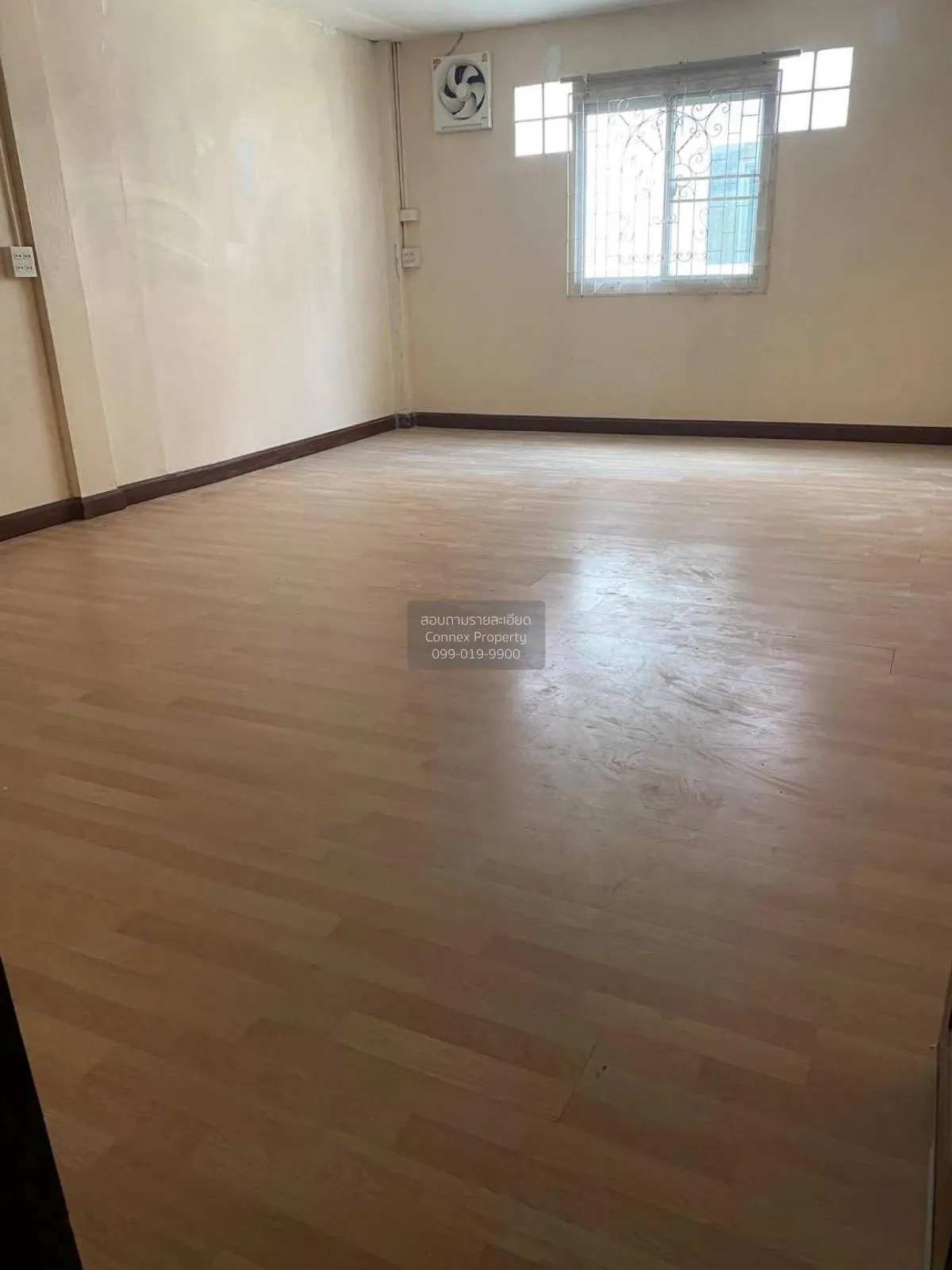 For Sale Townhouse/Townhome  , Moo baan Suksan 2 phetkasem 92/2 ,