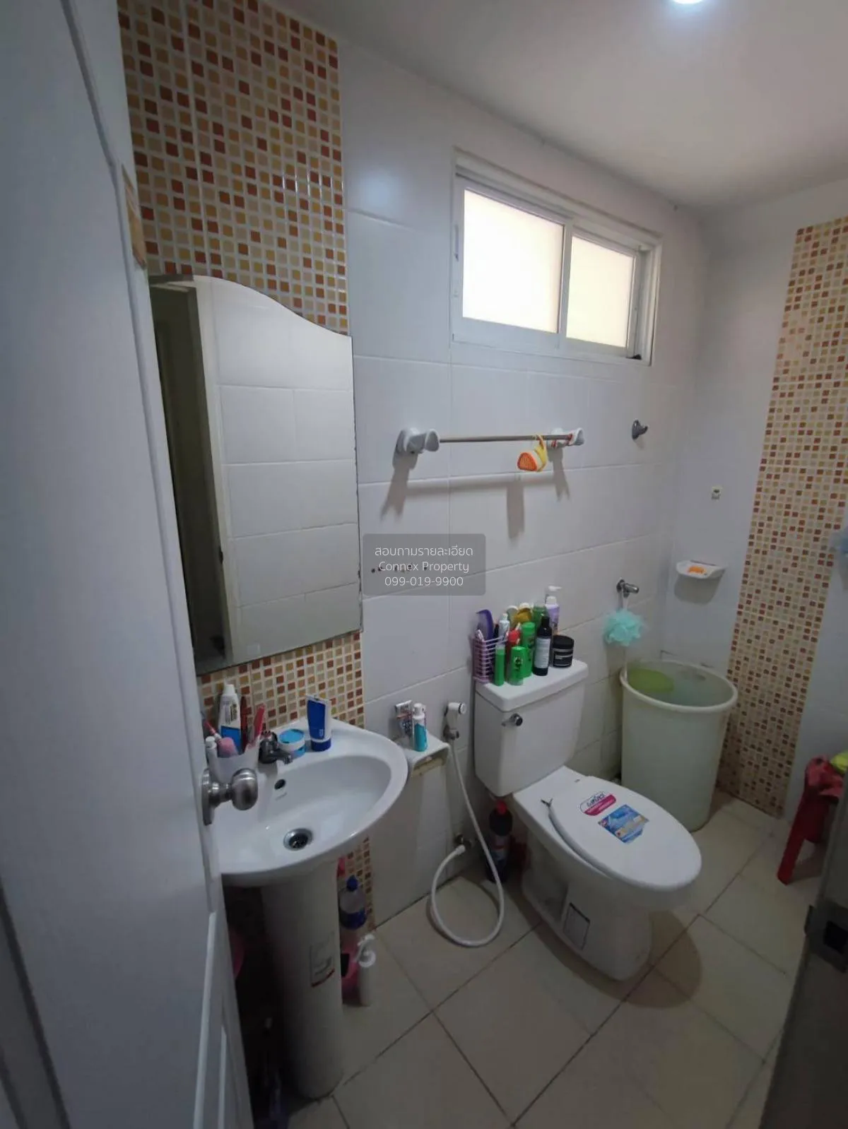 For Sale Townhouse/Townhome  , I Leaf Town Pracha Uthit 90 , Ban 