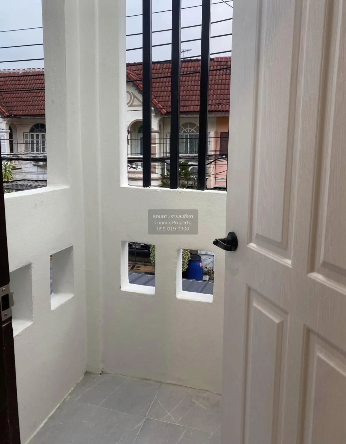 ขายทาวน์เฮาส์ 2 ชั้น คู้บอน 27 แยก 52 ท่าแร้ง เขต บางเขน กรุงเทพ 