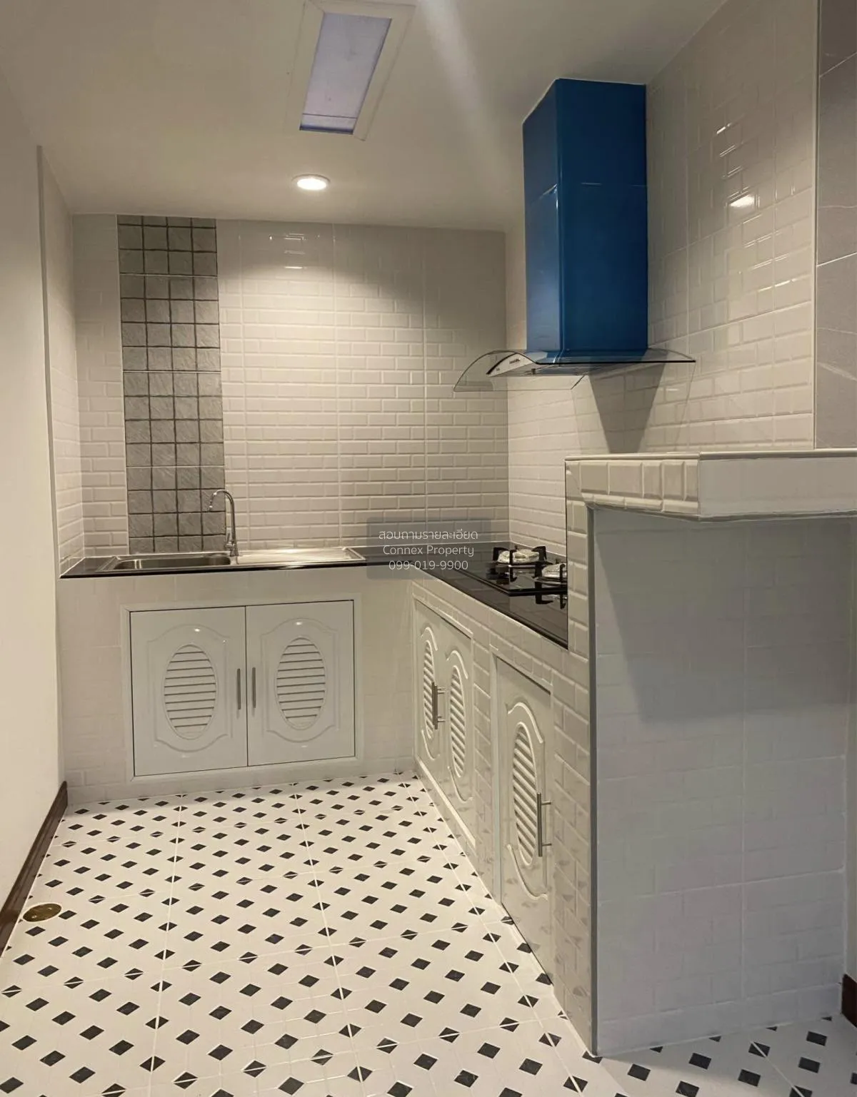 ขายทาวน์เฮาส์ 2 ชั้น คู้บอน 27 แยก 52 ท่าแร้ง เขต บางเขน กรุงเทพ 