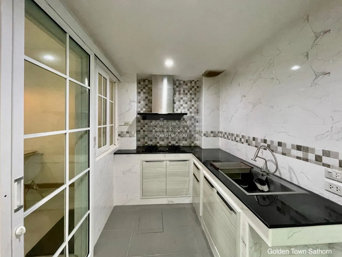 For Rent Townhouse/Townhome  , Golden Town Sathorn , BTS-Wutthaka