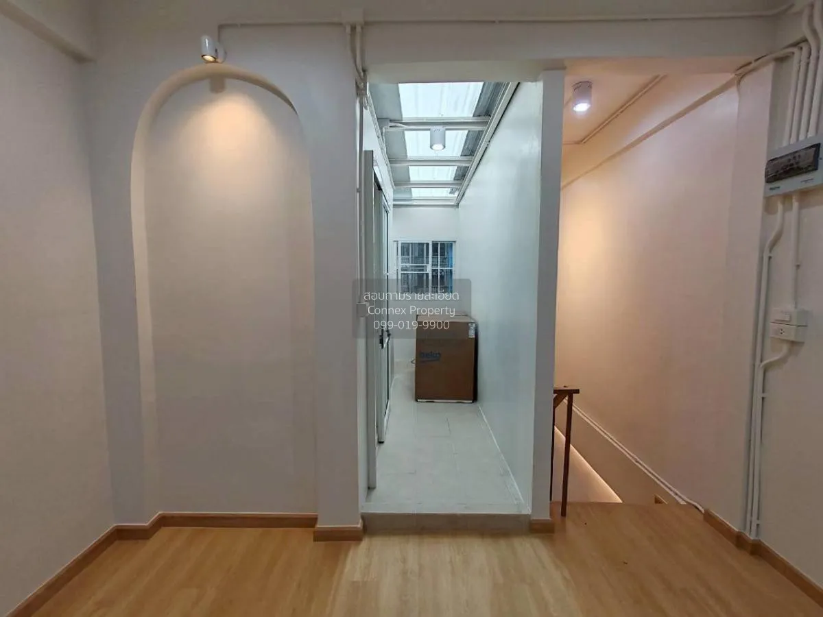 ขายอาคารพาณิชย์ เพชรเกษม 48  บางหว้า เขต ภาษีเจริญ กรุงเทพ CX-137