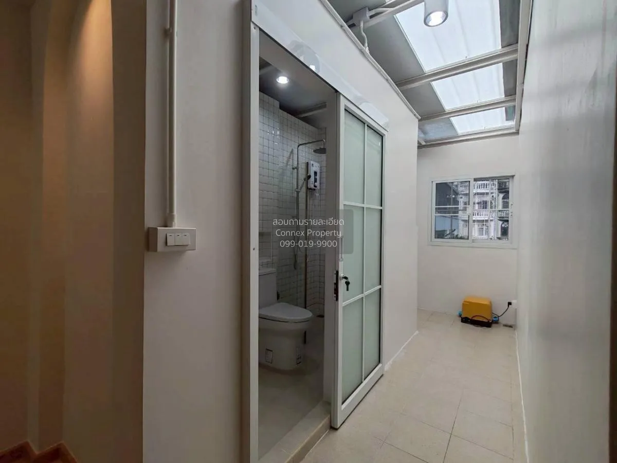 ขายอาคารพาณิชย์ เพชรเกษม 48  บางหว้า เขต ภาษีเจริญ กรุงเทพ CX-137