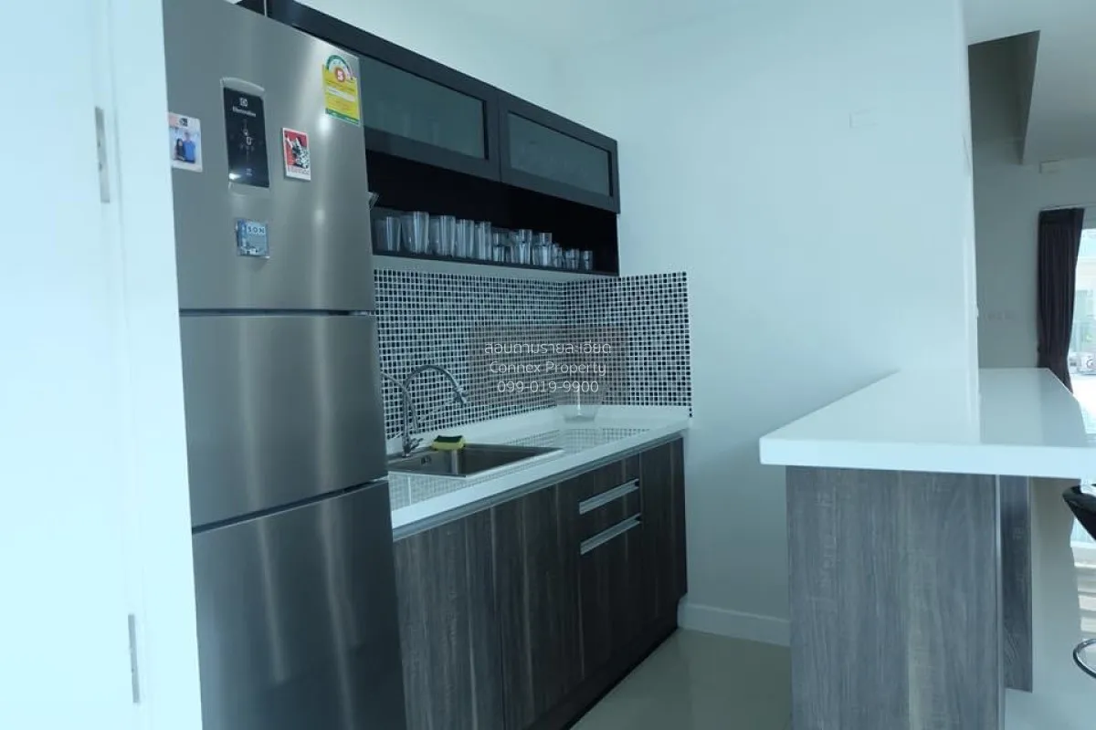 For Sale Townhome in Space Lat Phrao–Mengjai Village, near the BT