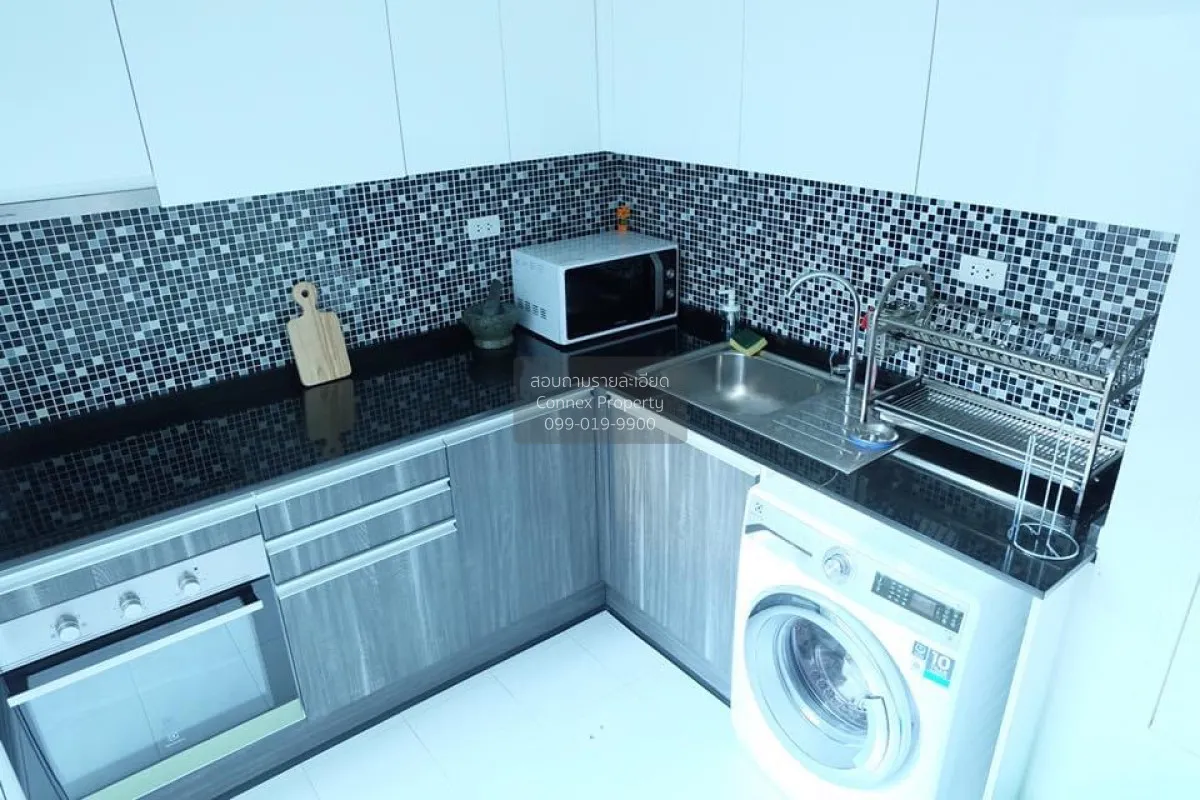 For Rent Townhome in Space Lat Phrao–Mengjai Village, near the BT