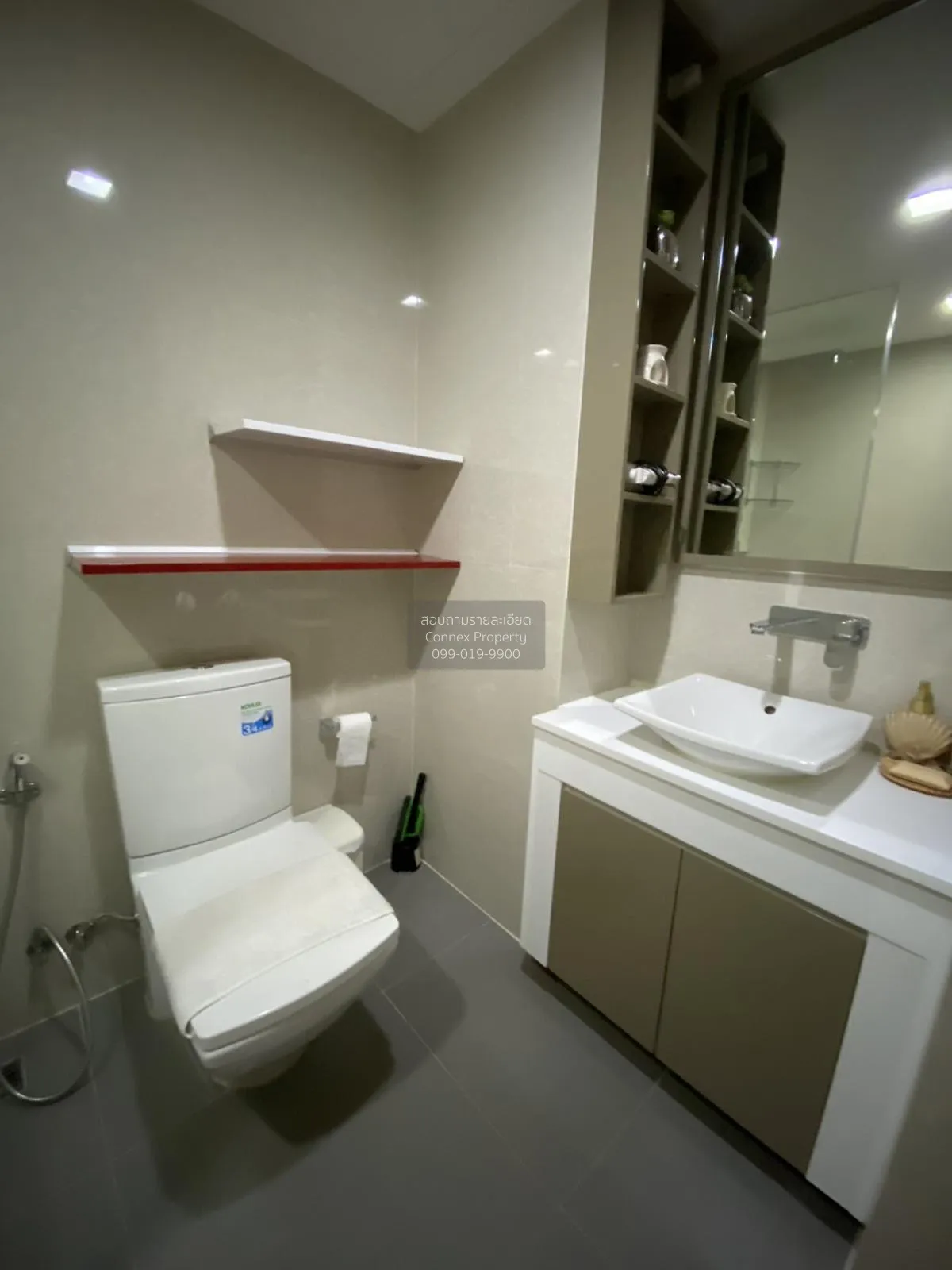 ขายคอนโด  ลิฟ แอท 49 BTS-ทองหล่อ คลองตันเหนือ เขต วัฒนา กรุงเทพ C