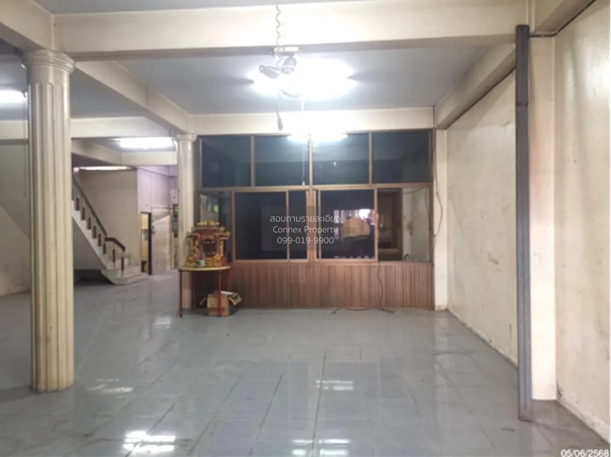 For Sale 4 - storey commercial building area 558 square meters Sa 2