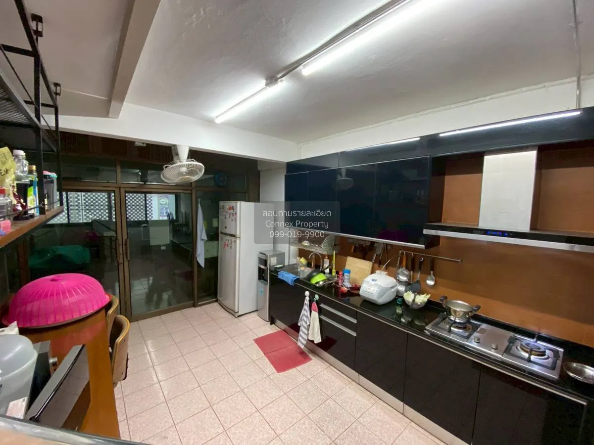 ขายอาคารพาณิชย์ 5 ชั้น ข้างโรงแรมอินทรา ประตูน้ำ ย่านการค้า  CX-1