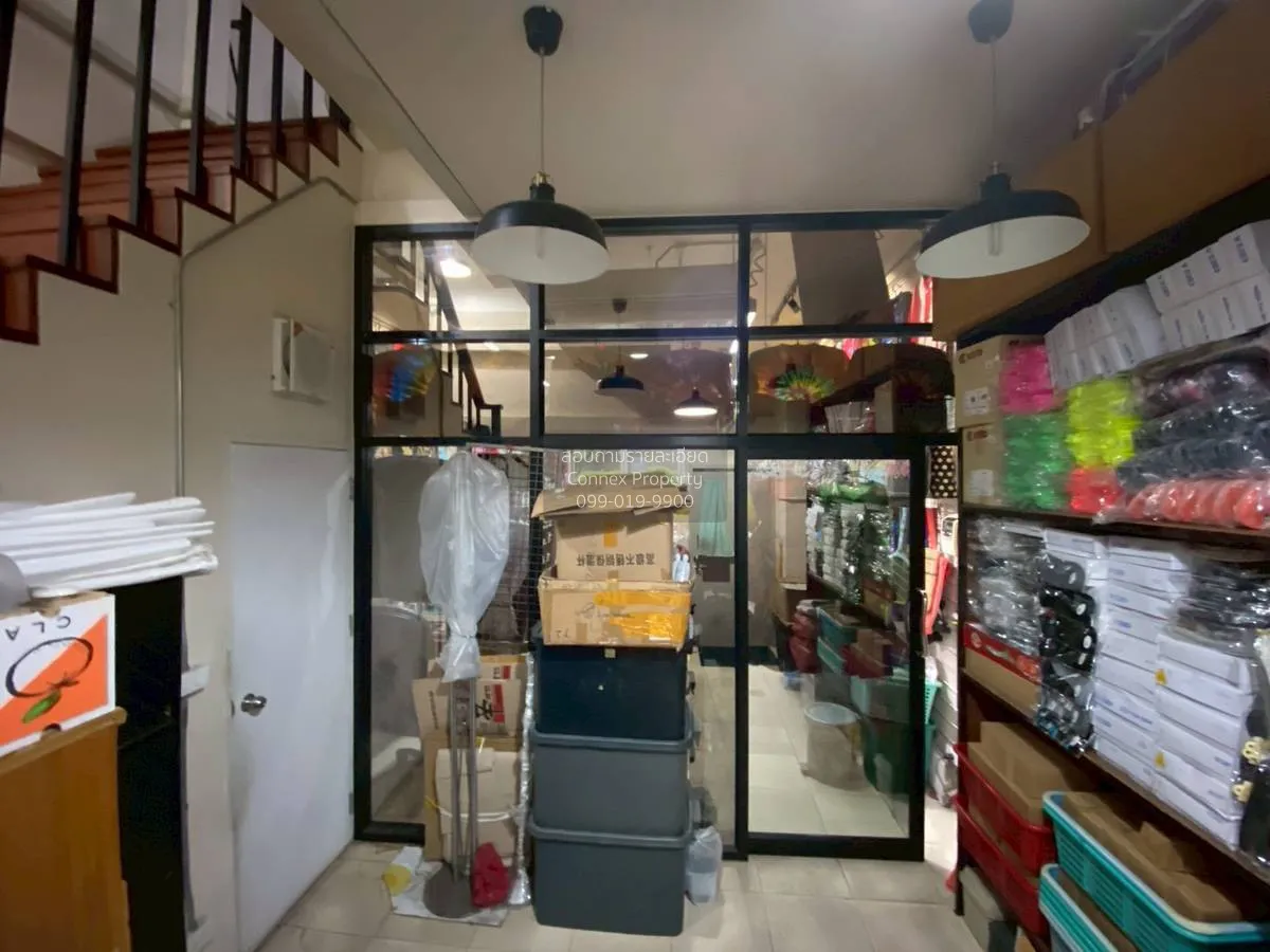 ขายอาคารพาณิชย์ 5 ชั้น ข้างโรงแรมอินทรา ประตูน้ำ ย่านการค้า  CX-1