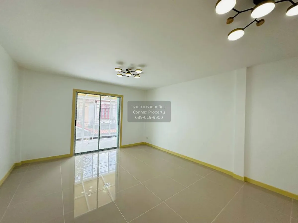 ขายทาวน์เฮ้าส์/ทาวน์โฮม  บ้านปิยวรารมย์ 1 รีโนเวทใหม่ บางบัวทอง บ