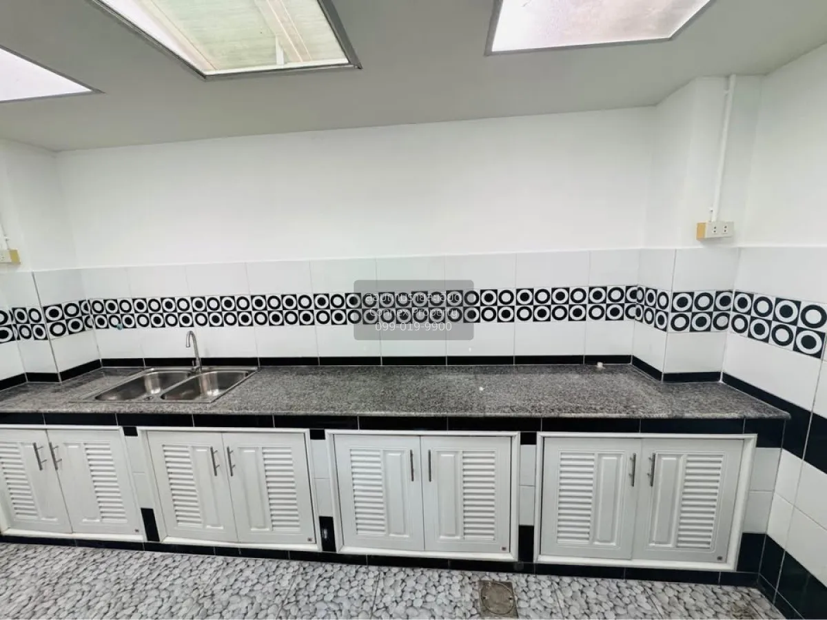 ขายทาวน์เฮ้าส์/ทาวน์โฮม  บ้านสวนศุภาวัฒน์ บ้านกลาง เมืองปทุมธานี  3