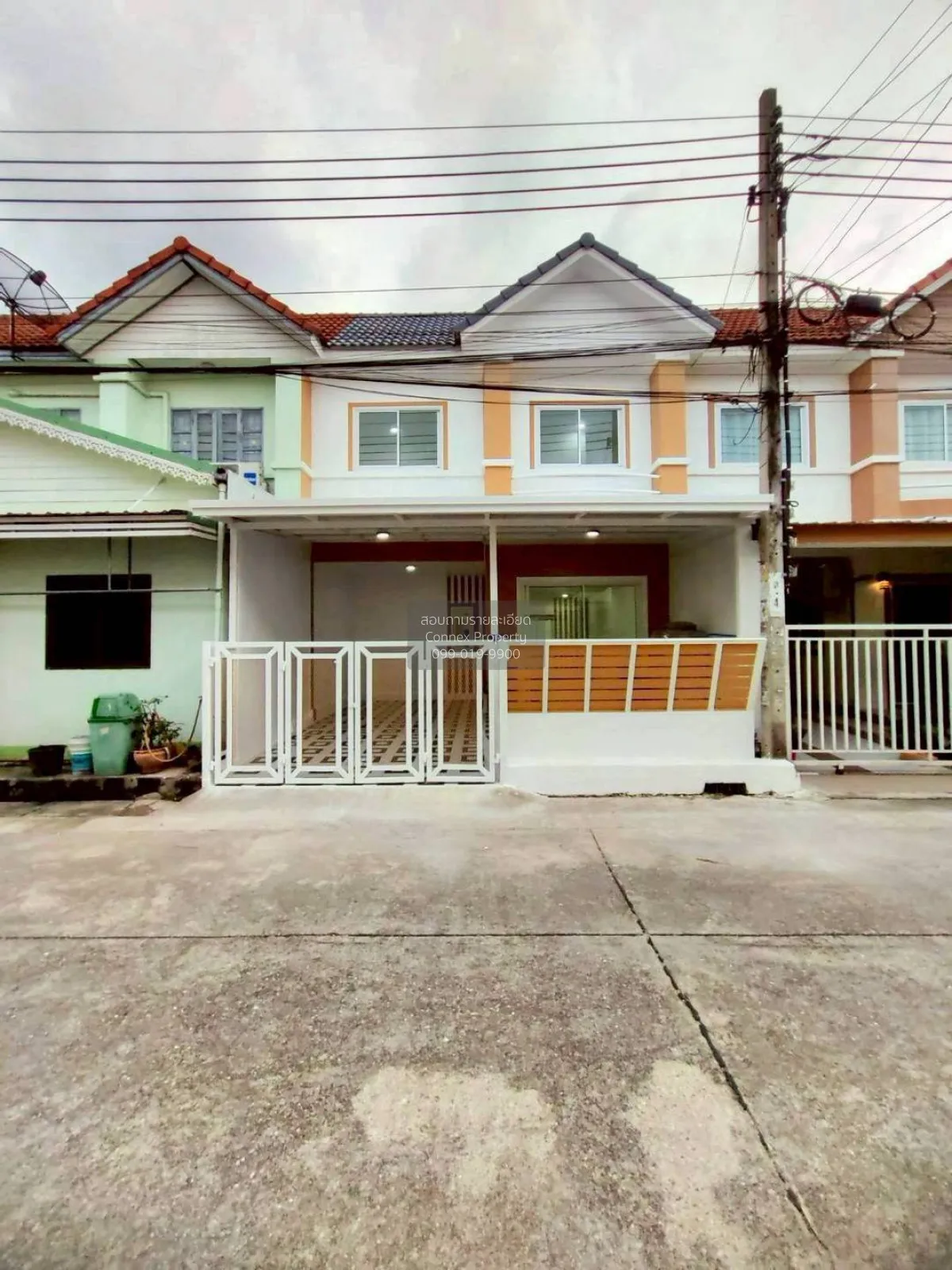 ขายทาวน์เฮ้าส์/ทาวน์โฮม  บ้านบัวทอง 4 บ้านกล้วย-ไทรน้อย รีโนเวทให 1