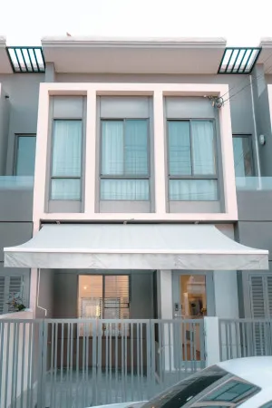 เช่าทาวน์เฮ้าส์/ทาวน์โฮม  พลีโน่ สุขุมวิท-บางนา วิวสวย บางแก้ว บางพลี สมุทรปราการ CX-138313