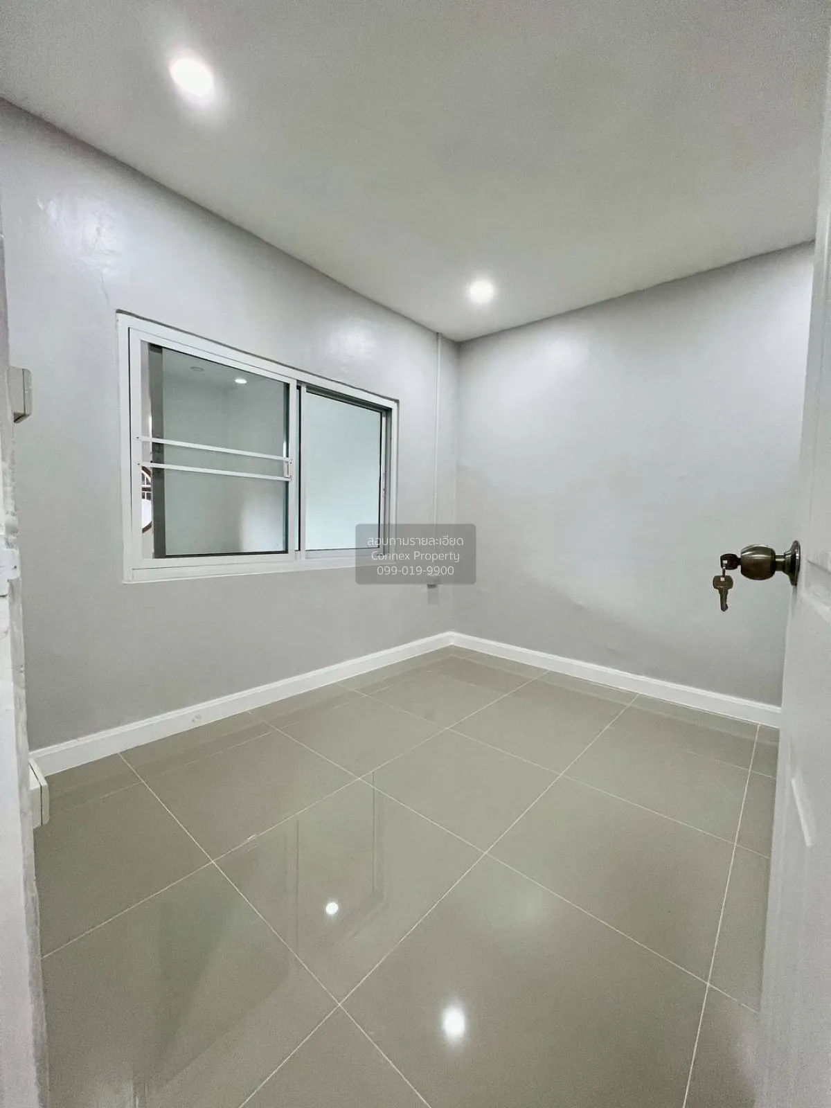 ขายทาวน์เฮ้าส์/ทาวน์โฮม  บ้านพฤกษา 3 บางบัวทอง รีโนเวทใหม่ บางคูร