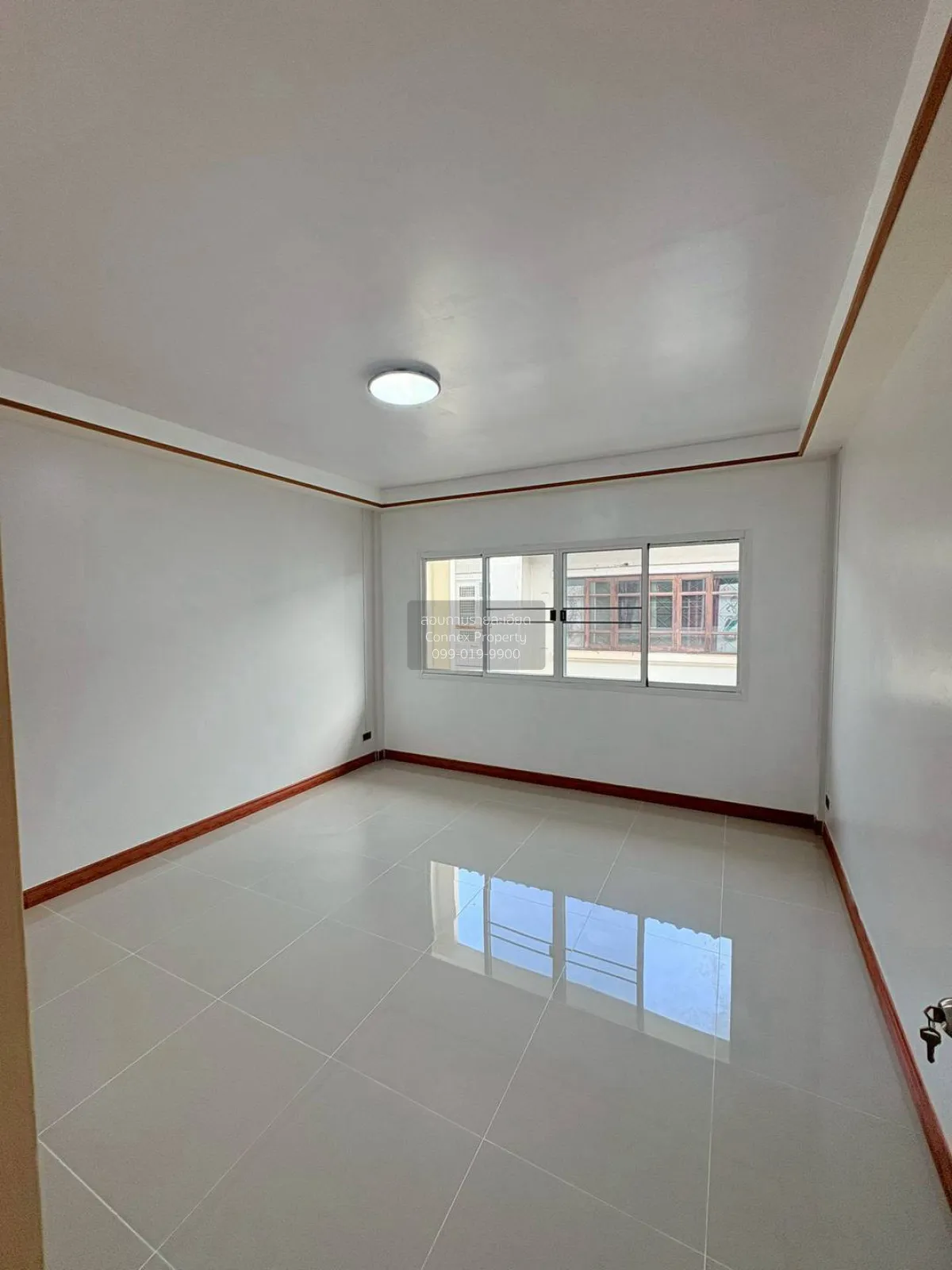 ขายทาวน์เฮ้าส์/ทาวน์โฮม  บ้านบุศรินทร์ จันทร์ทองเอี่ยม รีโนเวทใหม