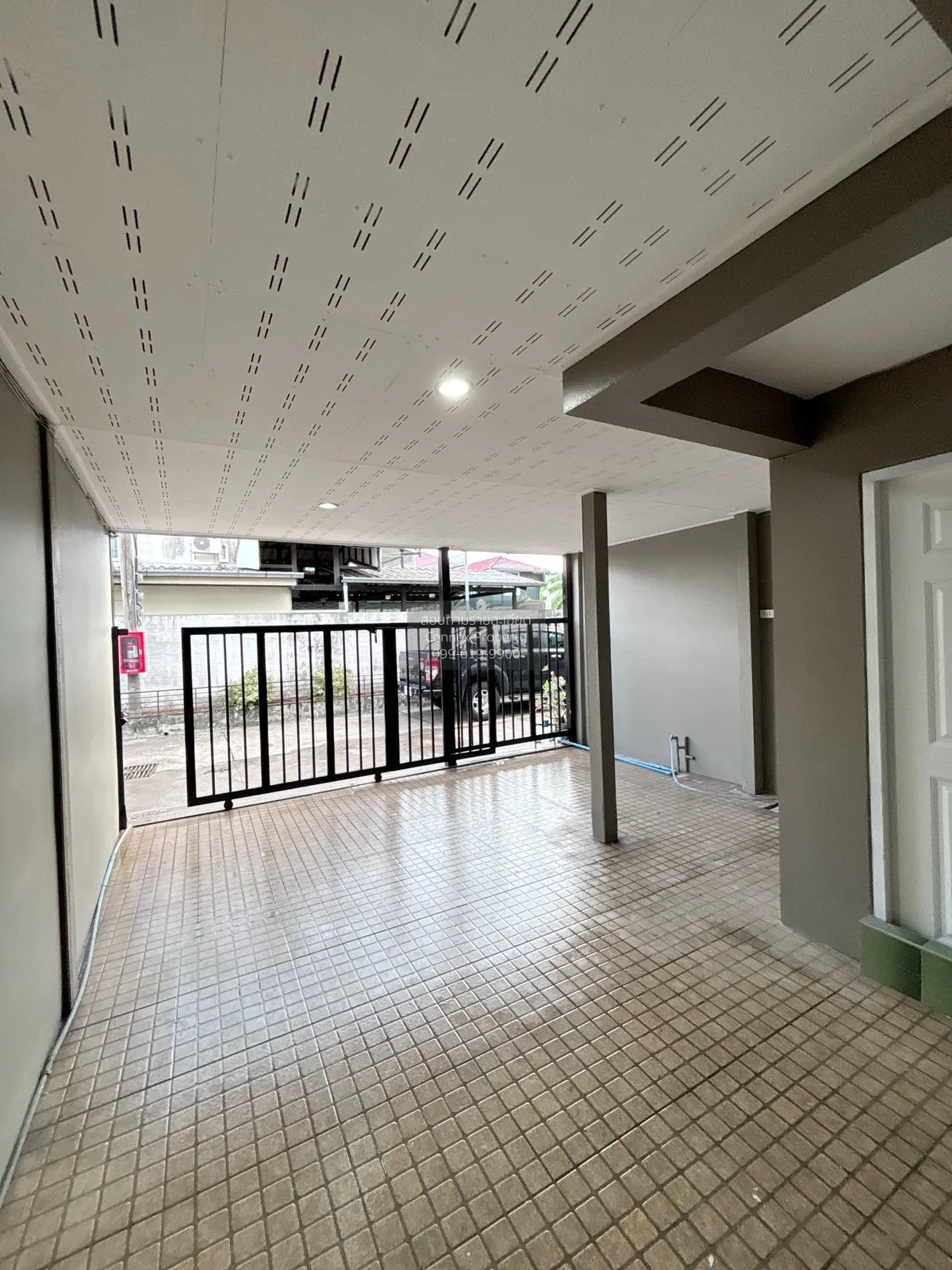 For Rent Townhouse/Townhome  , Rattanathani , Bang Kaeo , Bang Ph 2