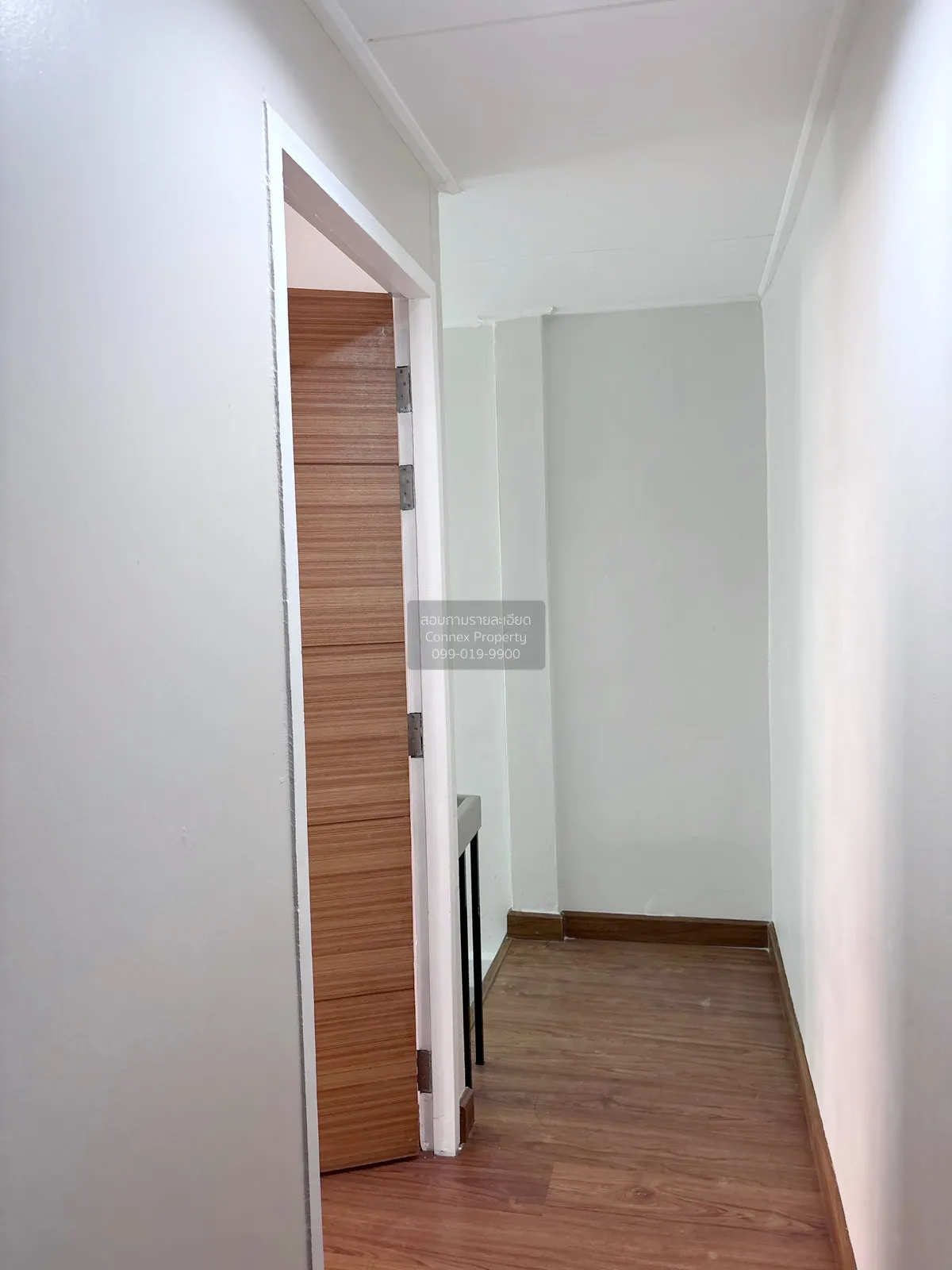 For Rent Townhouse/Townhome  , Rattanathani , Bang Kaeo , Bang Ph