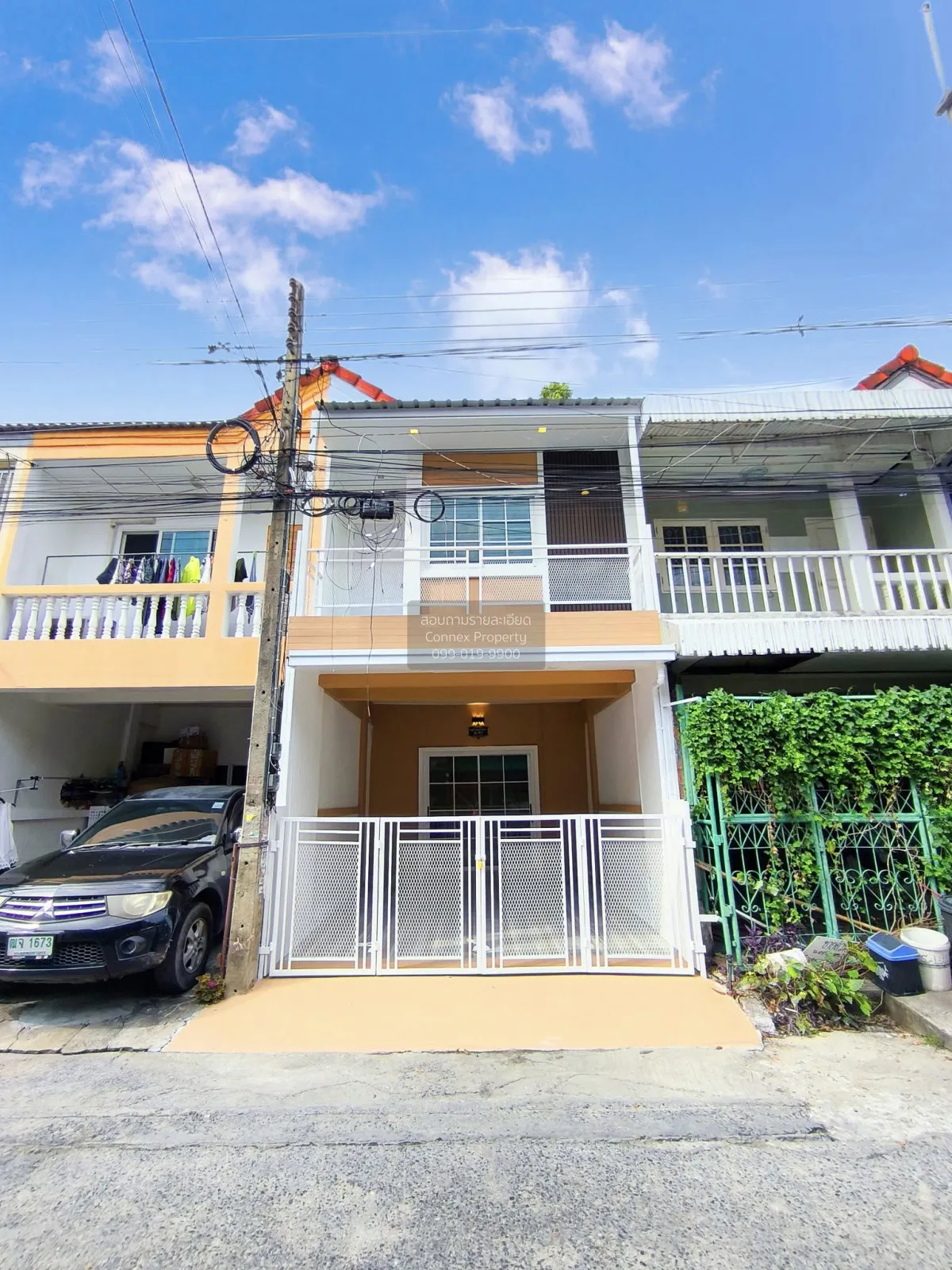 For Sale Townhouse/Townhome  , Baan Air Villa , Khu Khot , Lam Lu 1