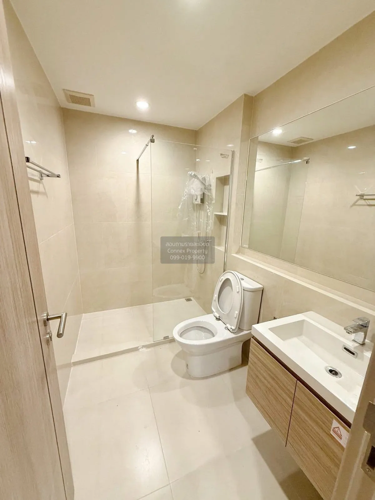 For Rent Townhouse/Townhome  , Shizen Phatthanakan 32 , Suan Luan