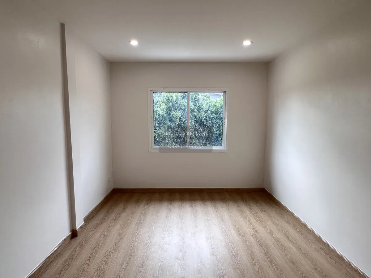 Pimthong Village, newly renovated, Ladprao 101, central location,