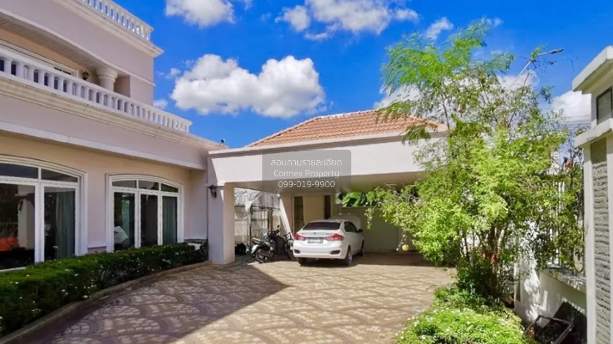 For Sale House , Krisadanakorn 20 Pinklao , wide frontage , Salat