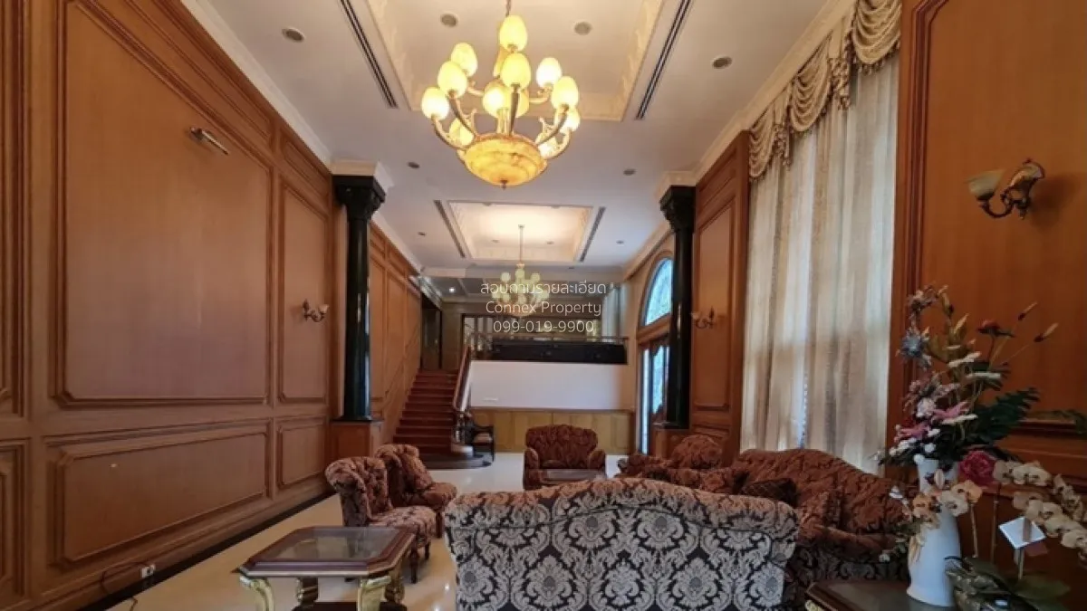 For Sale House , Krisadanakorn 20 Pinklao , wide frontage , Salat