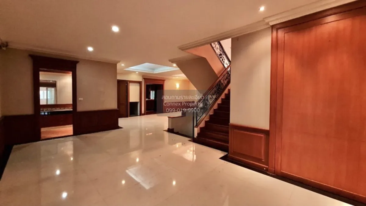 For Sale House , Krisadanakorn 20 Pinklao , wide frontage , Salat