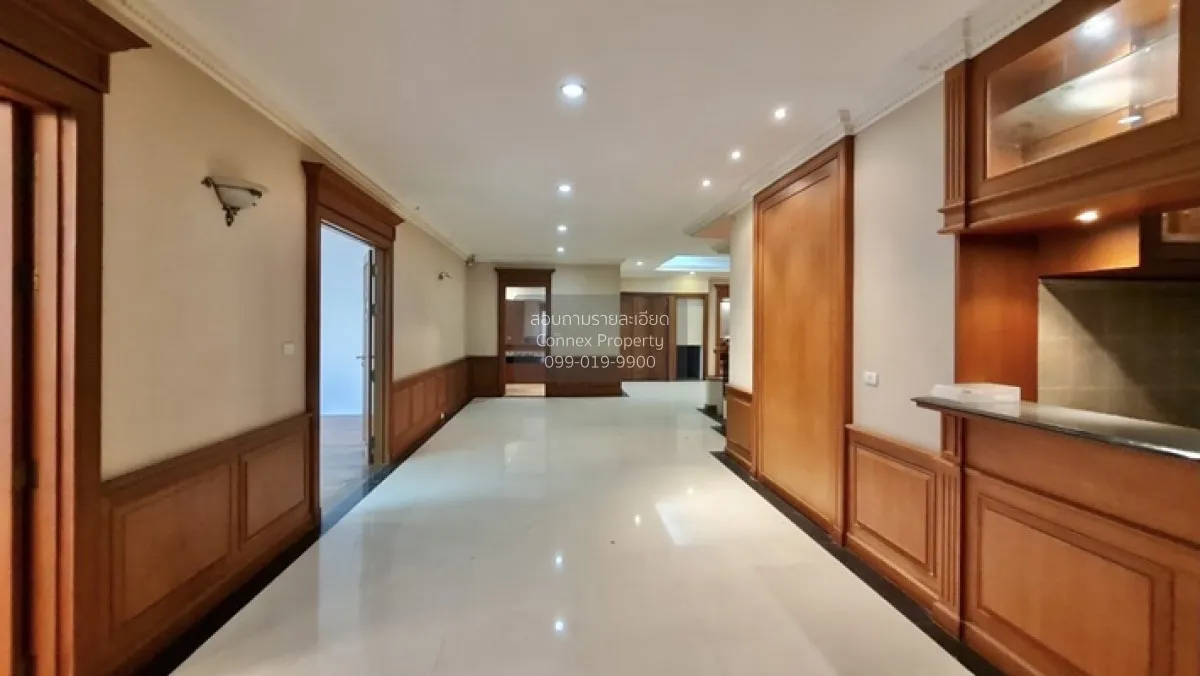 For Sale House , Krisadanakorn 20 Pinklao , wide frontage , Salat