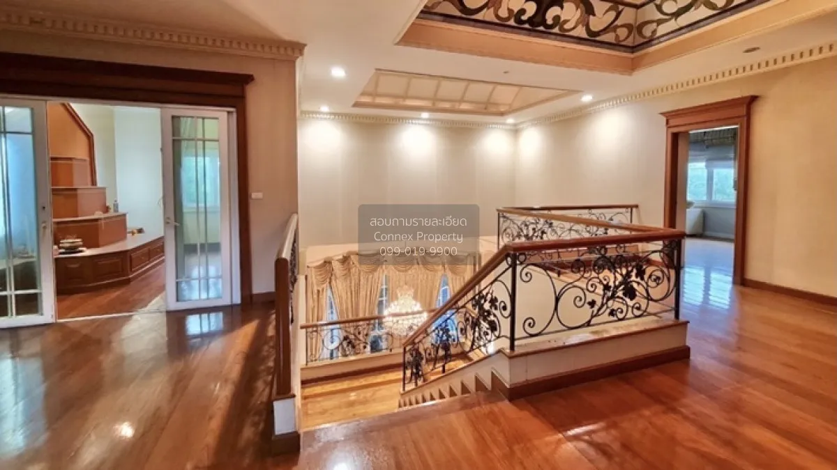 For Sale House , Krisadanakorn 20 Pinklao , wide frontage , Salat