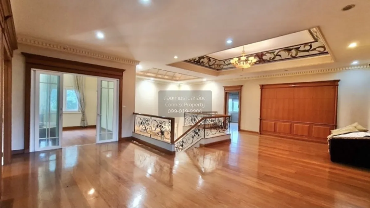 For Sale House , Krisadanakorn 20 Pinklao , wide frontage , Salat