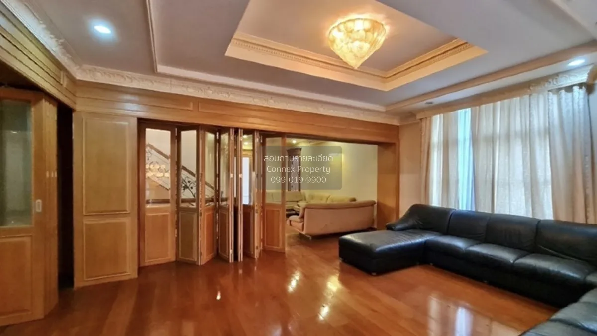 For Sale House , Krisadanakorn 20 Pinklao , wide frontage , Salat