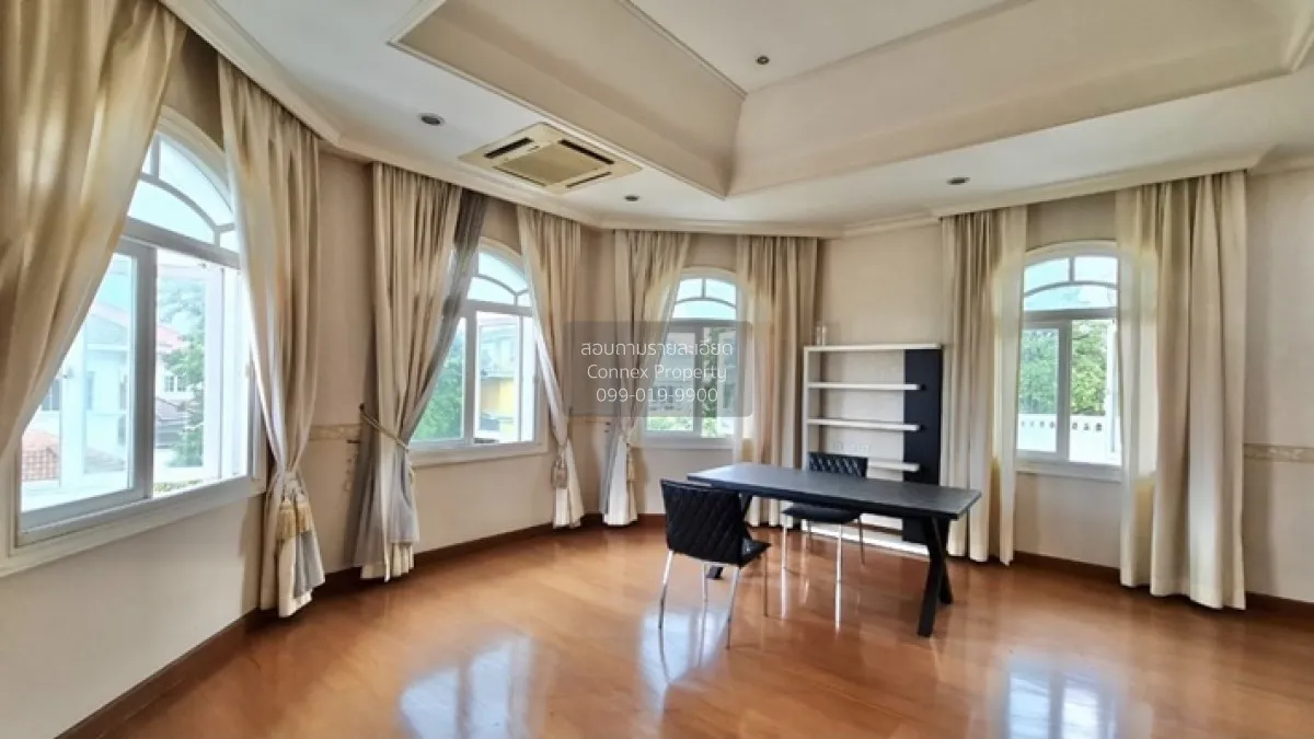 For Sale House , Krisadanakorn 20 Pinklao , wide frontage , Salat