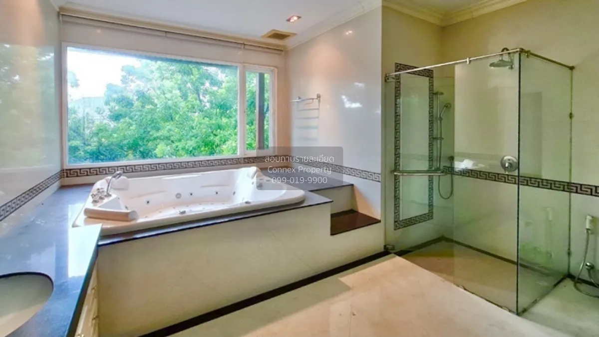 For Sale House , Krisadanakorn 20 Pinklao , wide frontage , Salat