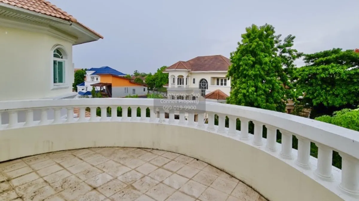 For Sale House , Krisadanakorn 20 Pinklao , wide frontage , Salat