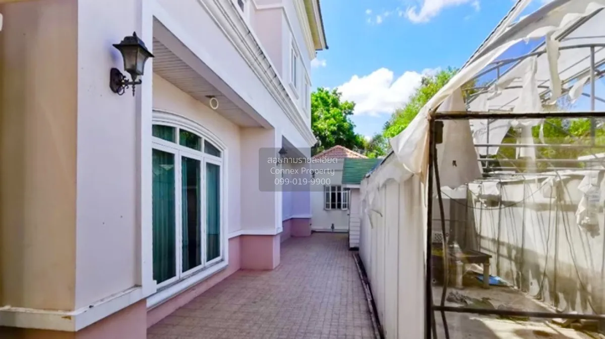 For Sale House , Krisadanakorn 20 Pinklao , wide frontage , Salat